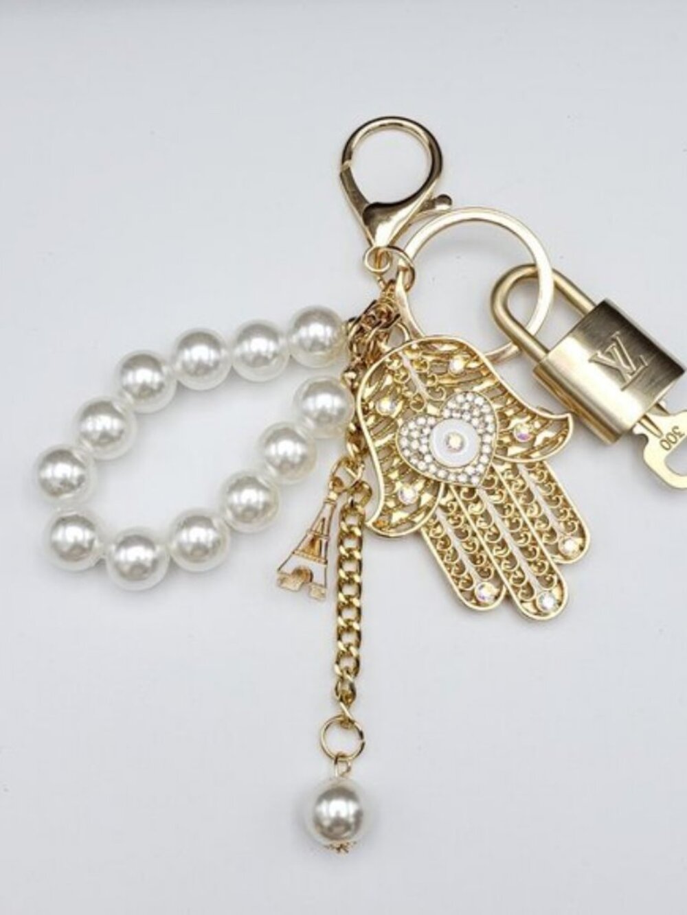 LV Authentic Gold Padlock 🔒 Key Set w/ Unbranded Evil Eye Keychain Charm
